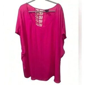 Torrid Womens Hot Pink Back Detail Blouse Size 6 Plus Size 100% Polyester Lightw